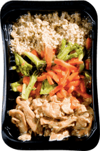 Load image into Gallery viewer, Wave2go Ginger Chicken, Quinoa and Vegetables - Free Allergen - 425g