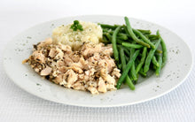 Load image into Gallery viewer, Wave2Go Chicken Breast Vegetables on a Cauliflower Rice 400g